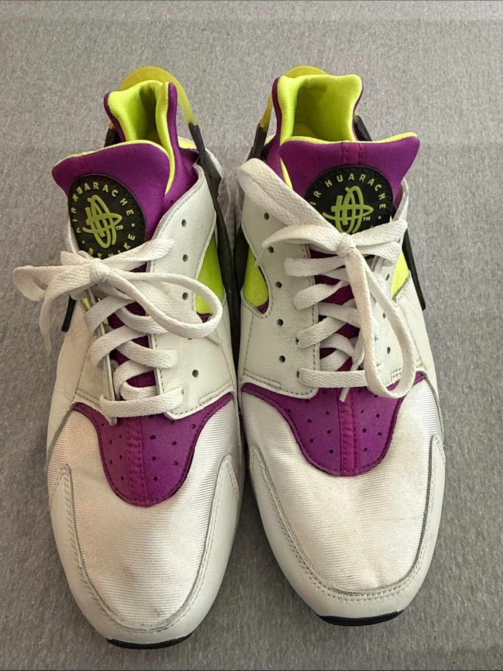 Nike Men’s White/Purple/Neon Green Huarache Sneakers